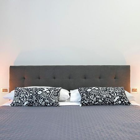 Appia Luxe - A Poche Fermate Del Centro Διαμέρισμα Ρώμη Εξωτερικό φωτογραφία