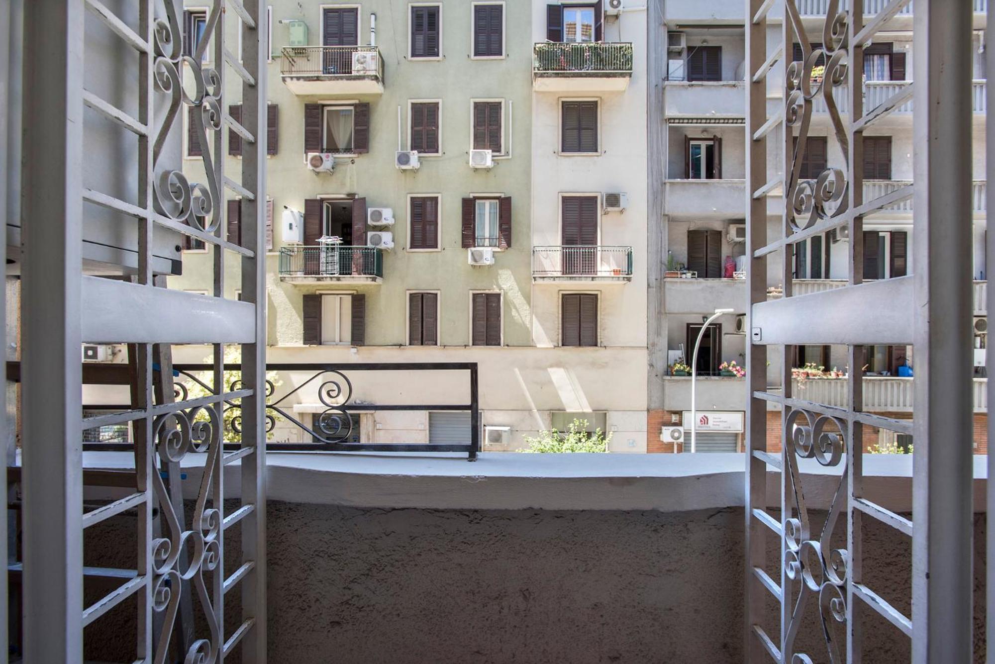 Appia Luxe - A Poche Fermate Del Centro Διαμέρισμα Ρώμη Εξωτερικό φωτογραφία